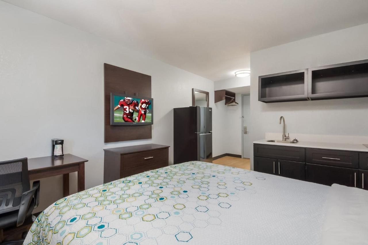 Hometowne Studios By Red Roof San Antonio - Seaworld Northwest Luaran gambar
