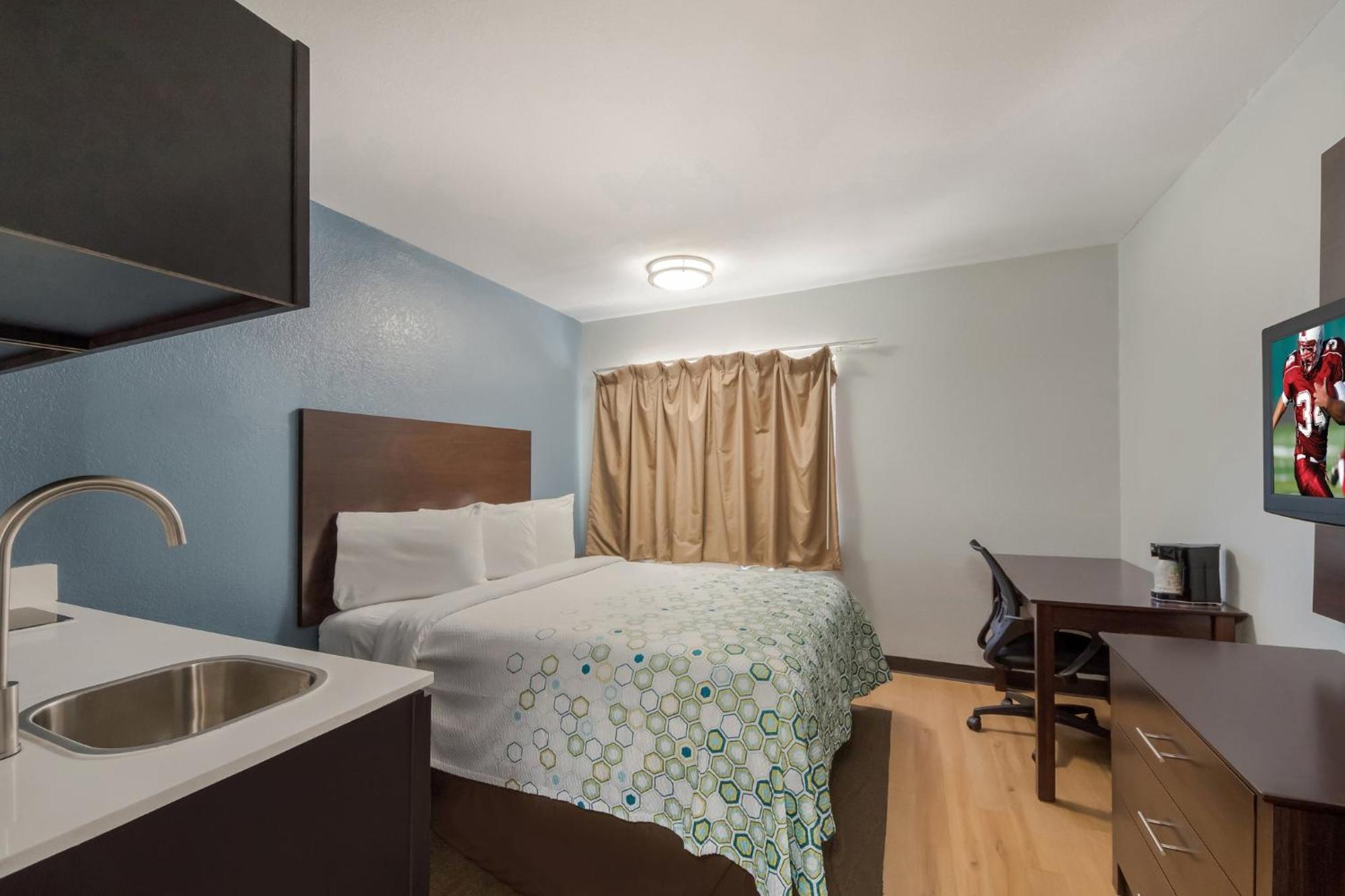 Hometowne Studios By Red Roof San Antonio - Seaworld Northwest Luaran gambar